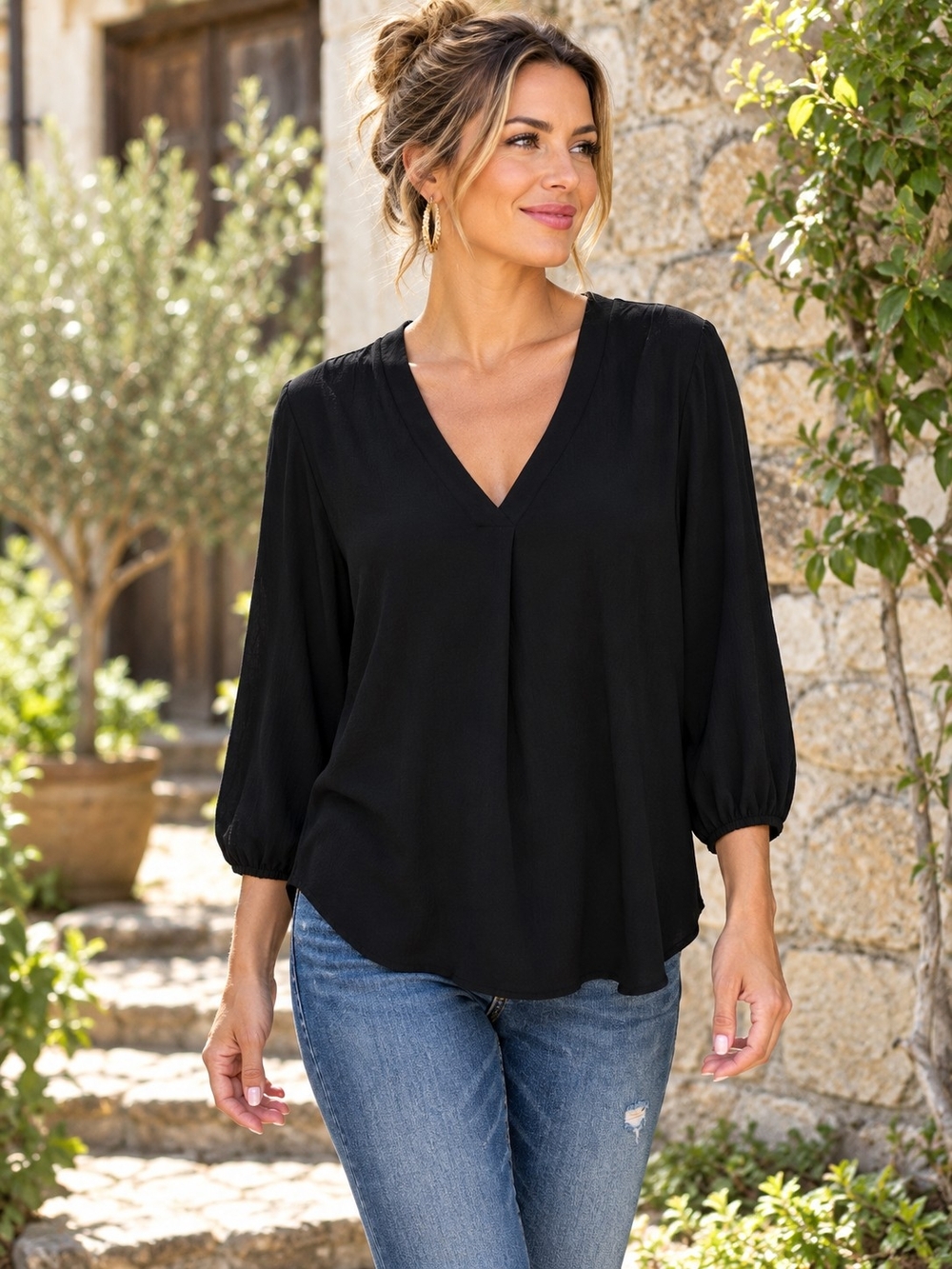Vince Camuto Medium Black V Neck Balloon Sleeve Blouse Classic Essential Top